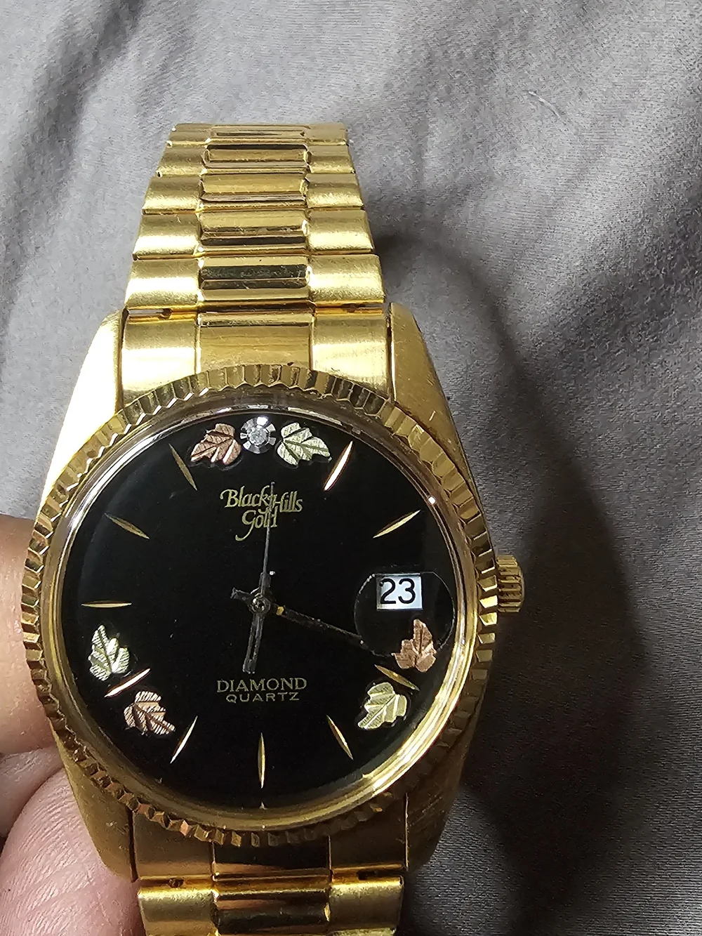 Black Hills Gold Men’s Gold-Tone Diamond Quartz Watch Vintage